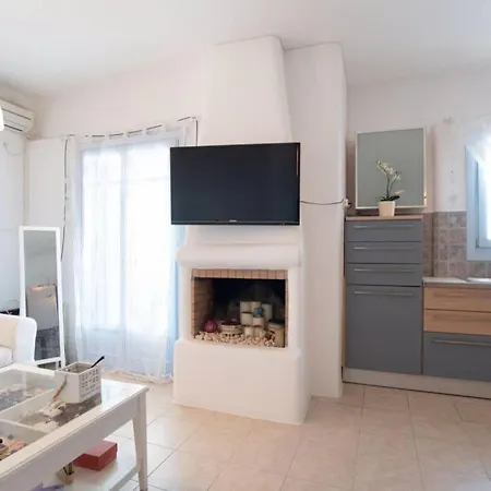 Cycladic House For 6ppl With Amazing View In Feriehus Páros
